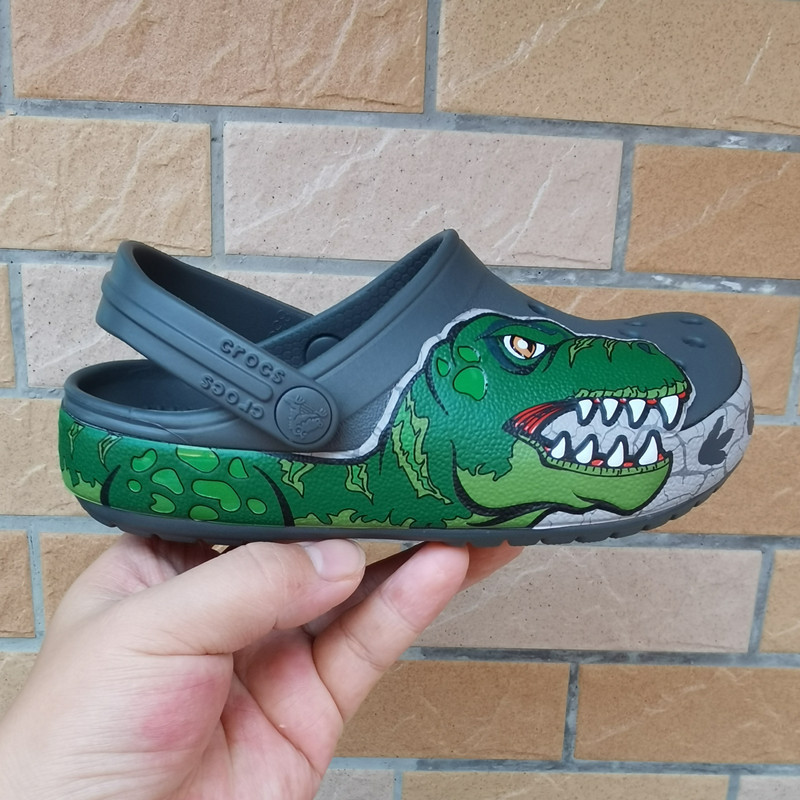 cross洞洞鞋男童拖鞋夏季新款恐龙卡通厚底防滑凉拖鞋儿童沙滩鞋