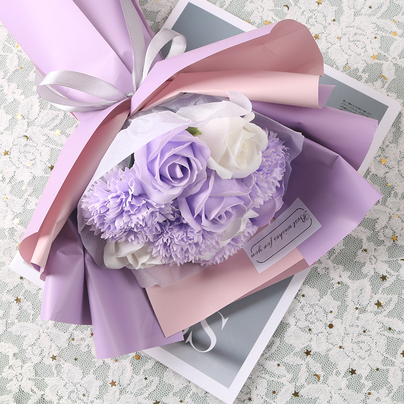 新款优雅母亲节花束紫色康乃馨香皂花送礼品袋教师节节日礼物