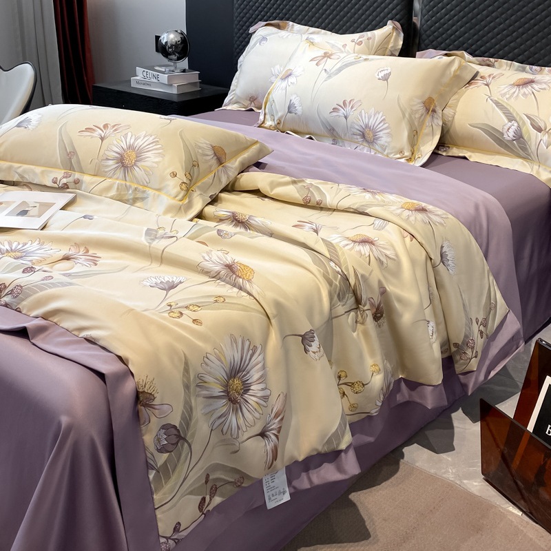 Popular Class a Maternal and Child Grade Ice Silk Summer Blanket Light Luxury Single Summer Quilt Four-Piece Set Airable Cover Gift Quilt Wholesale