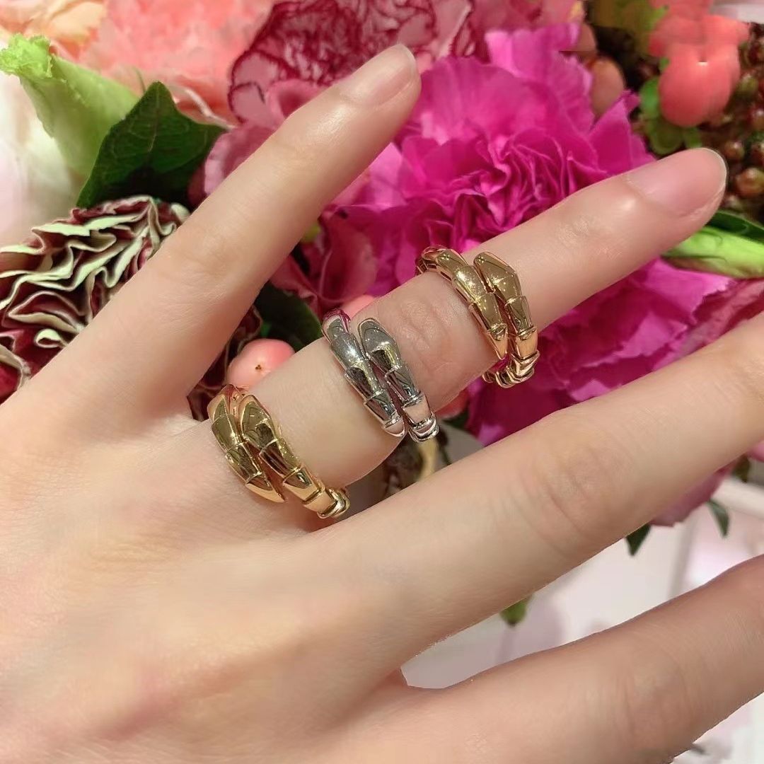 灵蛇戒指网红同款情侣对戒镀18k玫瑰金蛇头轻奢指环百搭气质代发