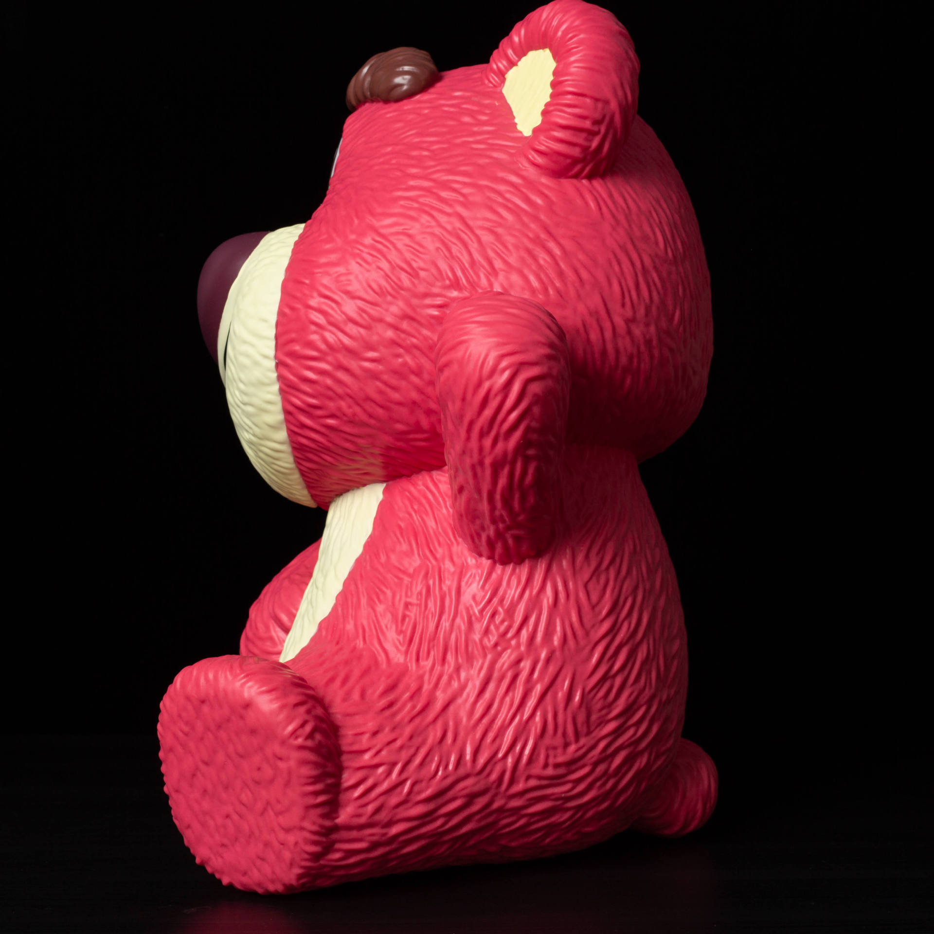 玩具总动员herocross草莓熊手办模型网红摆件模型优质课草莓熊