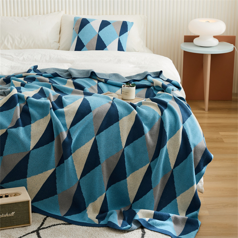 New Four Seasons Nordic Class a Cotton Bedroom Office Area Knitted Geometric Pattern Blanket Nap Blanket Cushion