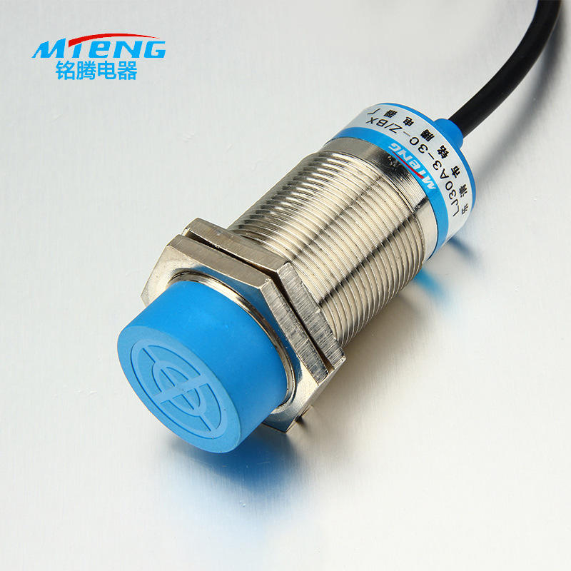 厂家直销光电开关电感式接近开关lj30a3-30-z/bx远距离接近开关