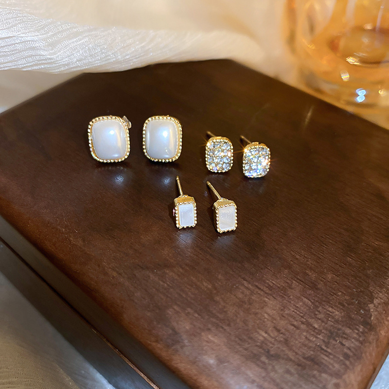 Silver Stud Rhinestone-Encrusted Pearl Square Geometric Earrings Set Special-Interest Design Ins Style Stud Earrings Sweet Temperament Earrings Women
