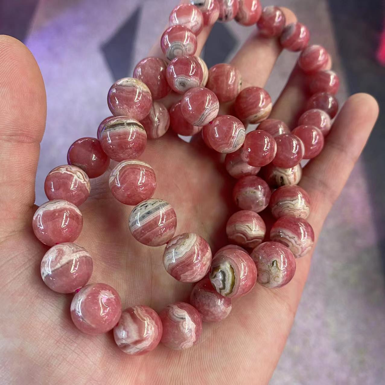 天然红纹石手串聚宝盆石纹手串单圈直播供应红纹石性价比单圈手串