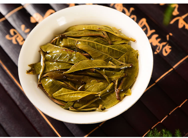 冰岛黄金叶普洱茶生茶新茶勐库冰岛老寨古树茶七子饼茶357克/饼