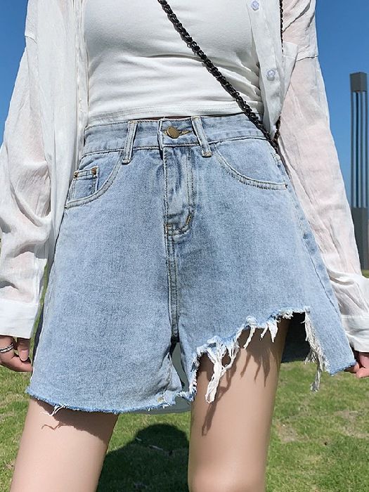 高腰宽松大码牛仔短裤女夏网红同款浅色烂破洞显瘦百搭超短裤子