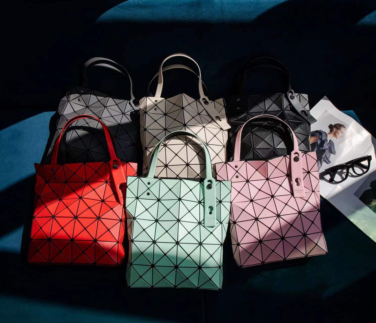 菱形包菱格包三宅同款限定色女式单肩包女包3d包ad包