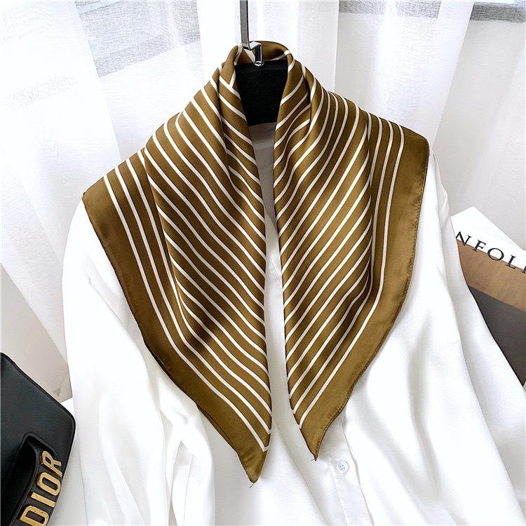 70小方丝巾护颈韩版百搭装饰纱巾薄款防晒春秋方形条纹领巾发飘带