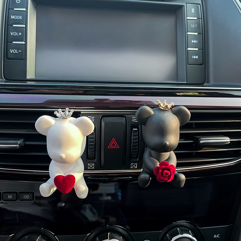 Ins Car Perfume Decoration Car Air Conditioner Air Outlet Perfume Clip Car Violent Bear Aromatherapy Couple Gift Ornament