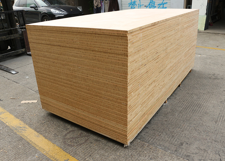 厂家直供 lvtt门板 竖向胶合板 稳定性好 柜门材料首 选量大优惠