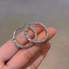 新品外贸925银针小耳圈女士个性时尚设计感耳环首饰 33465