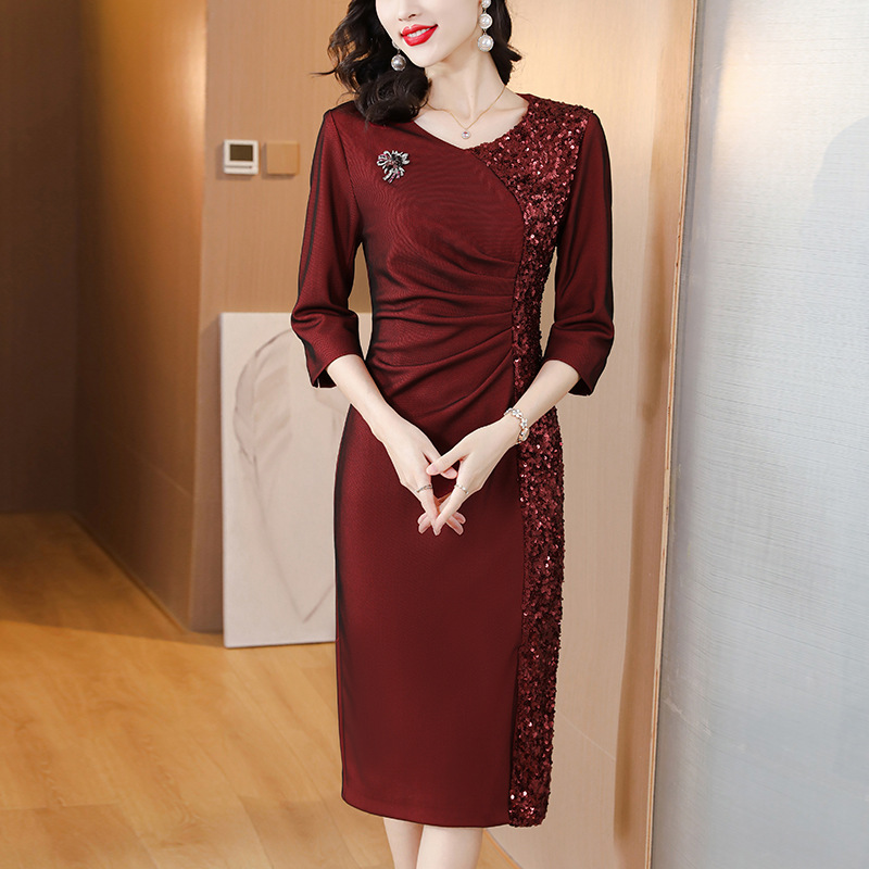 喜婆婆婚宴装酒红色礼服裙2024夏季新款时尚优雅重工镶钻连衣裙