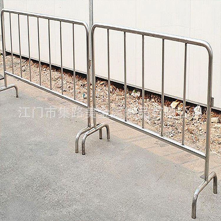 不锈钢铁马护栏可移动304201商场隔离护栏地铁排队围栏固定脚