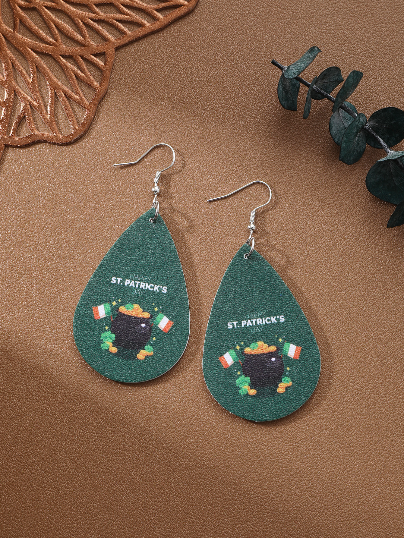 Cross-Border Irish Green Four-Leaf Clover Leather Printed Earrings Pu Earrings Cross-Border Amazon Water-Drop Eardrops AliExpress