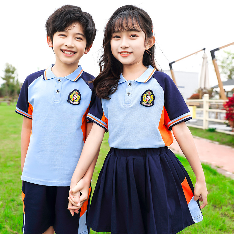 会服中小学生校服