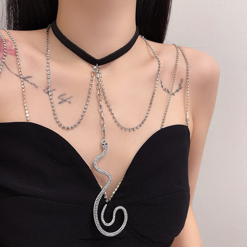 欧美性感项链大腿链弹力蛇长款腿链 水钻爪链时尚多层链条身体链