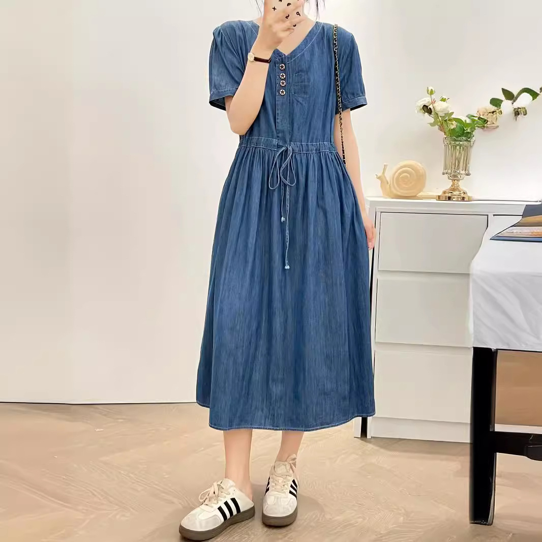 2024年夏季新款韩版时尚简约v领收腰宽松休闲显瘦牛仔连衣裙女