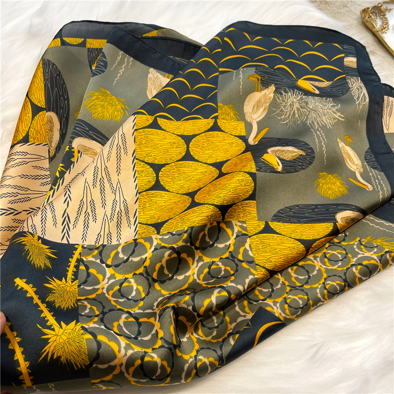 中国风丝巾千里江山小方巾70cm职业领巾仿真丝围巾印花披肩绑发巾