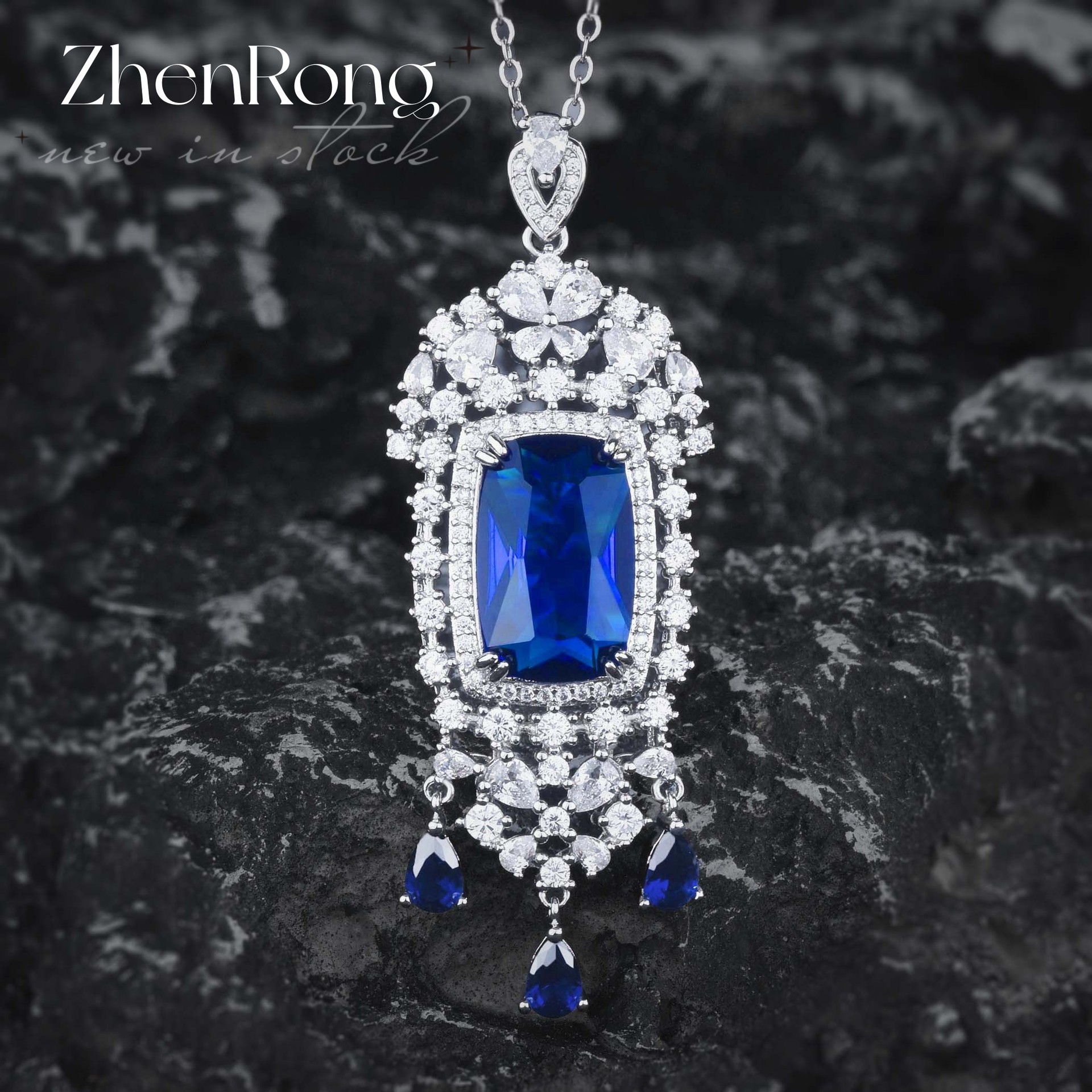 高级珠宝璀璨华丽晚宴蓝宝石项链 20克拉仿天然坦桑石蓝钻吊坠女