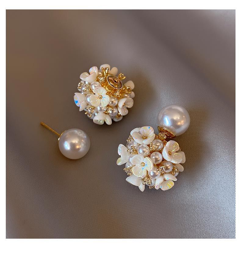 新款轻奢绣球花珍珠耳环精致花球耳钉小众设计时尚潮流花卉耳环