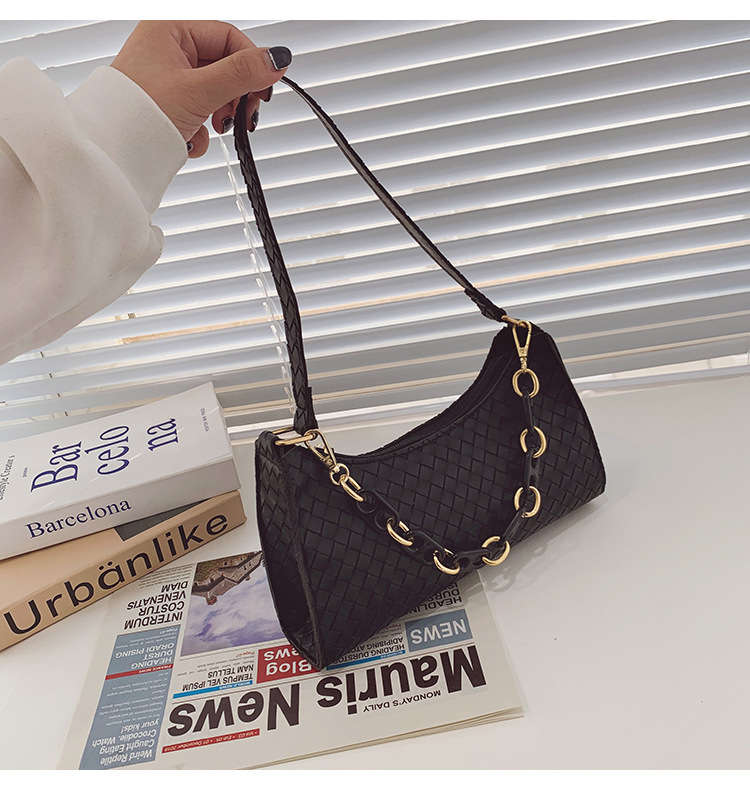 2021 New Chain Underarm Bag Fashion Fashion Woven Portable Shoulder Bag Simple Foreign Trade Hand Bag for Women