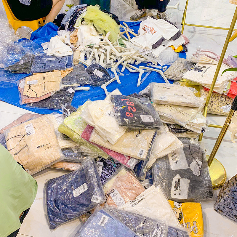 童装打包走份 戴维贝拉品牌清仓尾货工厂批发实体店直播一手货源