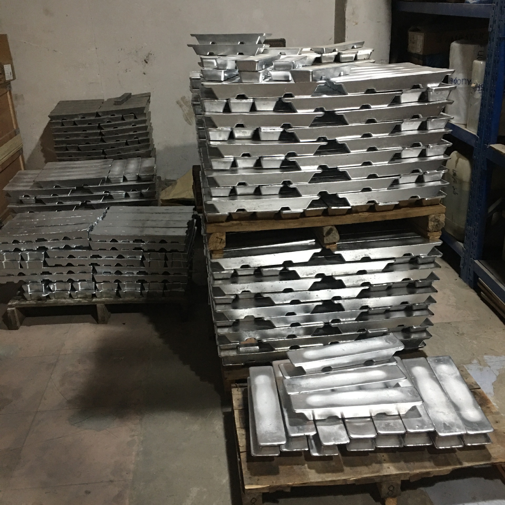 3号锌合金锭 精密五金压铸件开模定制无铅环保低温锌合金厂家现货