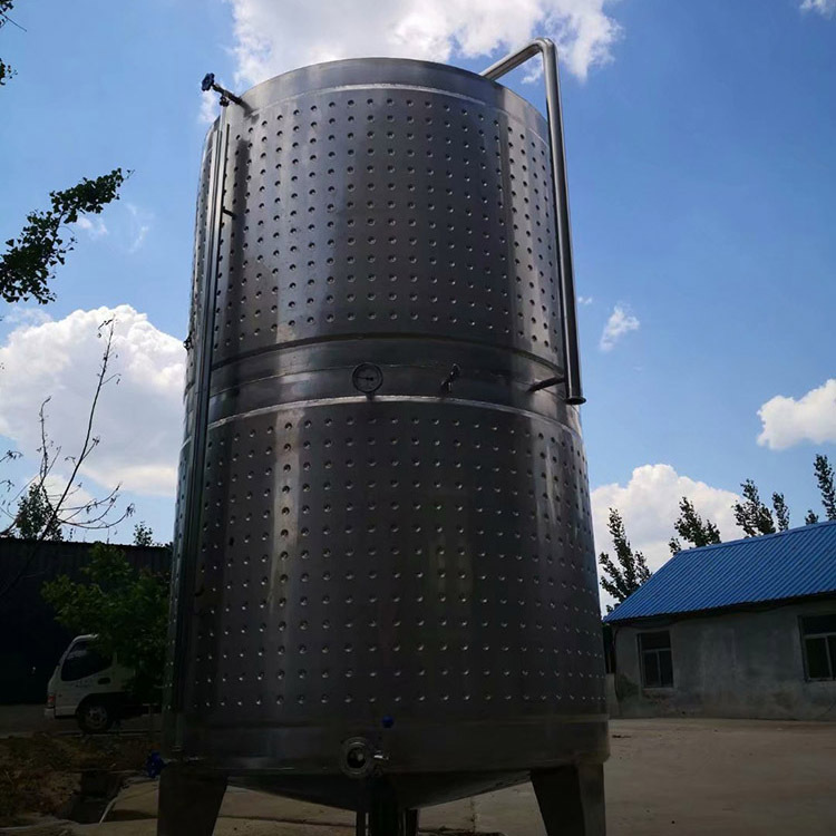 葡萄酒发酵罐不锈钢立式发酵罐液体发酵罐价值解析