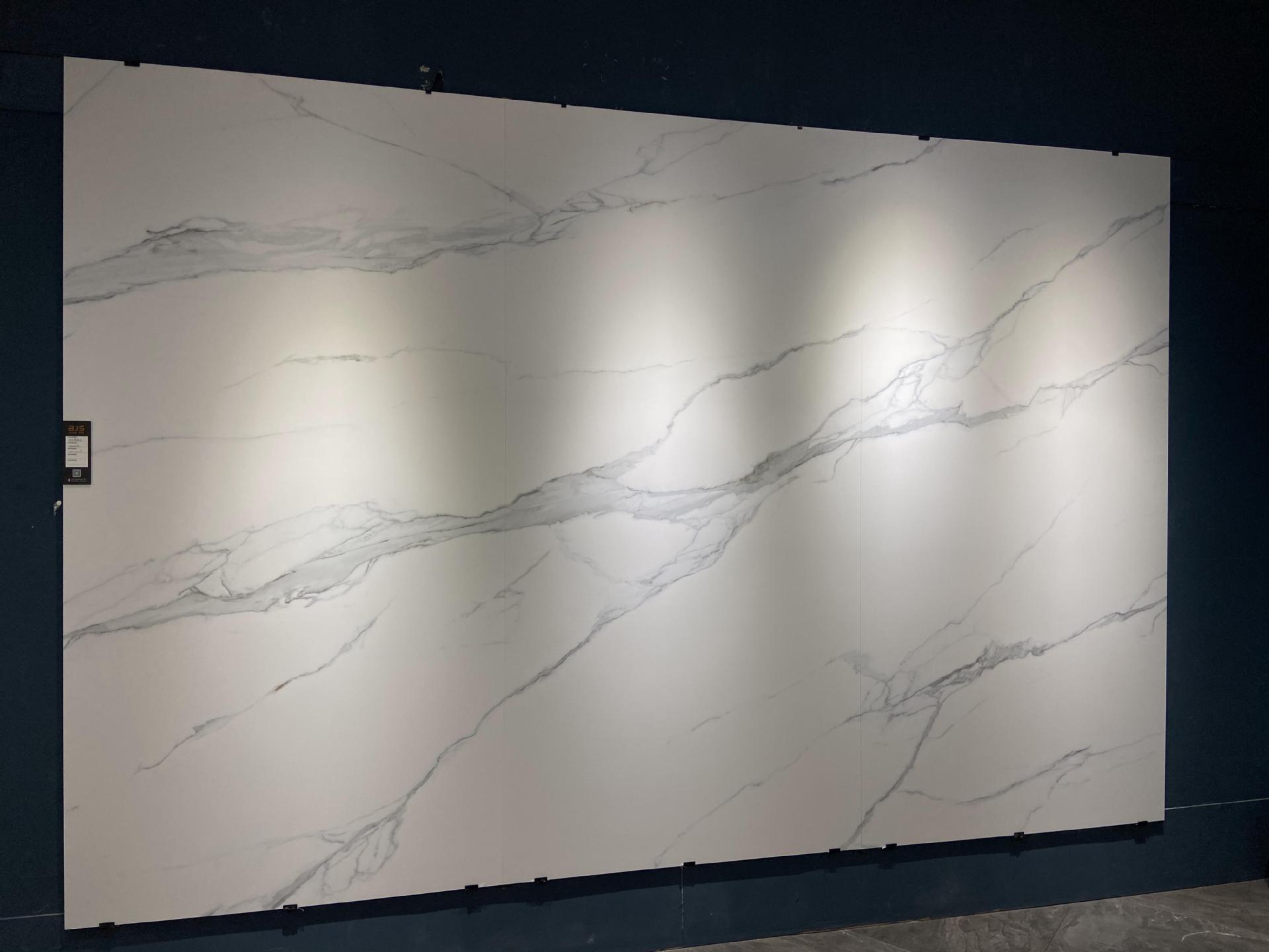 现代简约悬空大理石岩板背景墙 瓷砖陶瓷大板客厅岩板电视背景墙