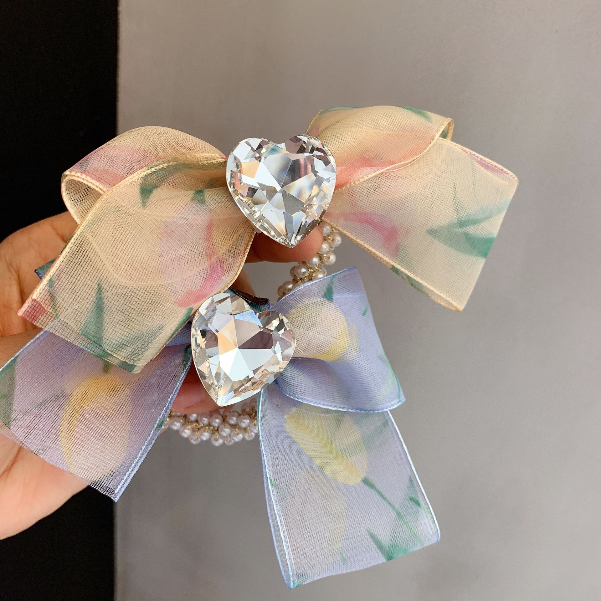 韩版新款珍珠发圈小清新布爱心艺蝴蝶结发圈网红同款ins超仙头饰