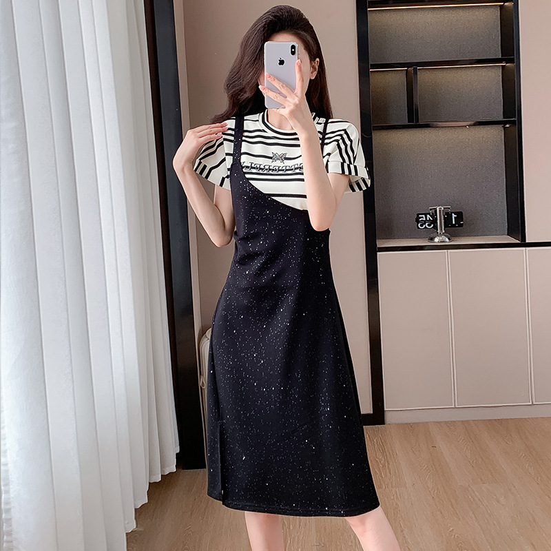 夏季新品条纹短袖t恤连衣裙女轻奢满天星拼接假两件吊带裙子-阿里巴巴