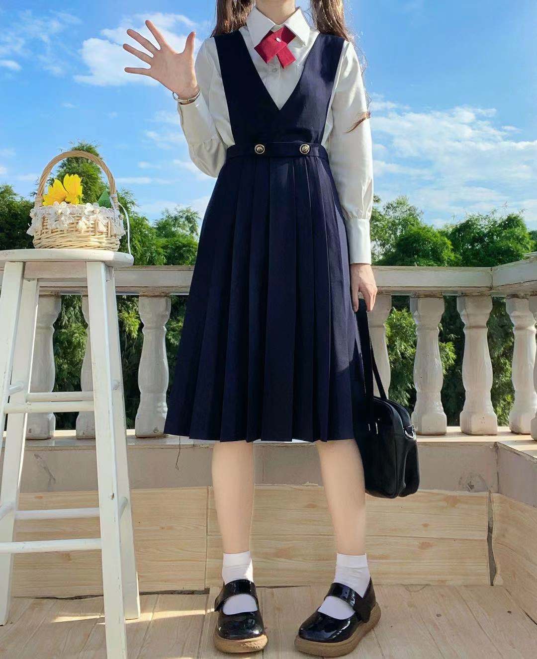 护奶裙jk现货护奶背带连衣裙 护胸裙jk制服裙百褶裙批发