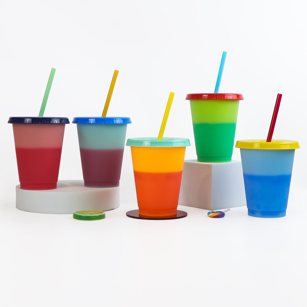 定制16oz单层塑料感温变色杯 473ml儿童饮料遇冷变色吸管杯子厂家