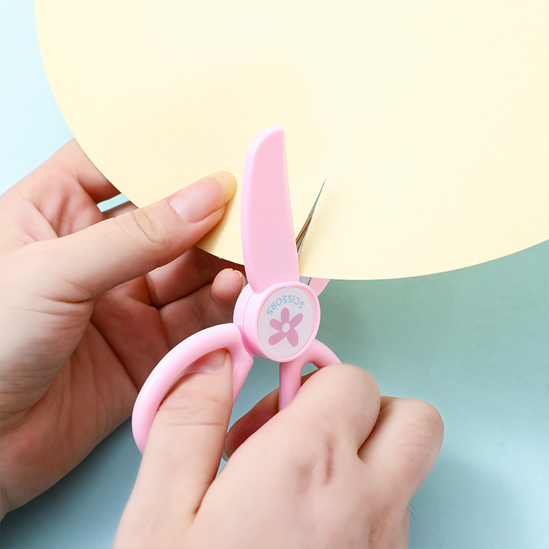 Kindergarten Small Size Labor-Saving Paper Cutting Scissors Children Manual Scissor Color round Head Plastic Safety Scissors