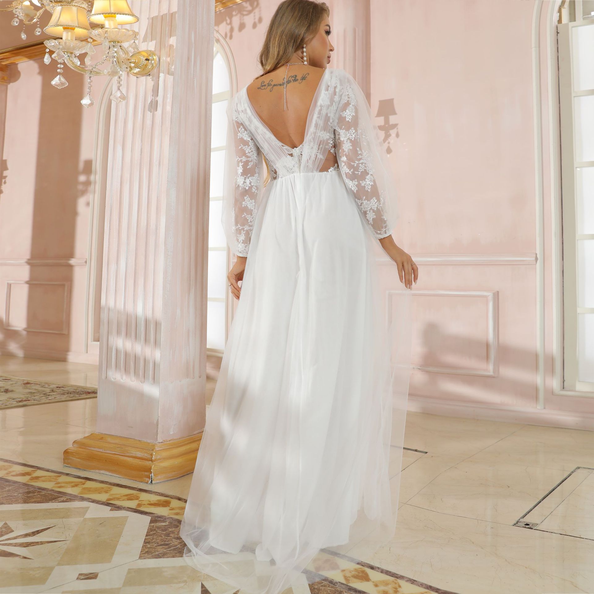 2021欧美婚纱礼服蕾丝大摆白色长袖网纱婚礼礼服