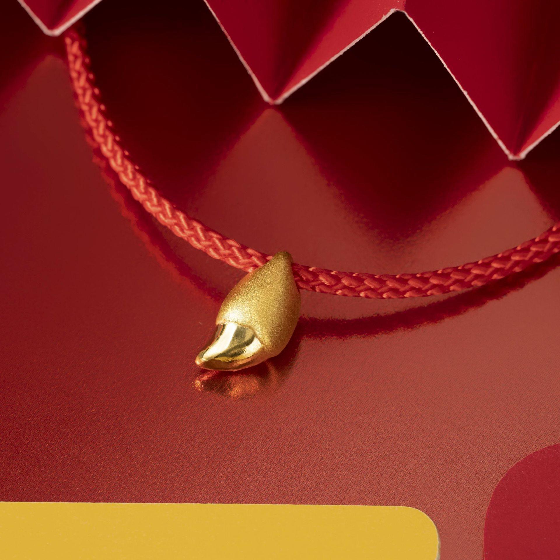 999足金小虎牙手链生肖虎黄金虎牙转运珠硬金虎年本命年挂饰红绳