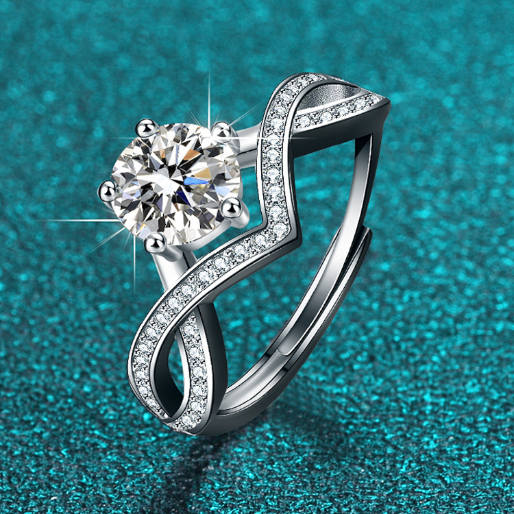 热卖跨境s925纯银戒指女莫桑石一克拉外贸抖音快手直播货源爆款