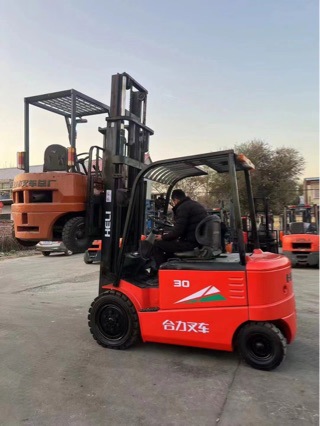 5吨电动叉车大品牌二手3吨柴油叉车价格便宜包邮到家-阿里巴巴