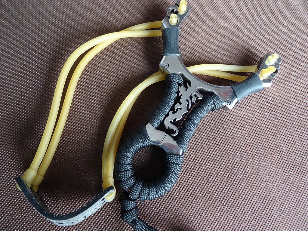 304弹弓不锈钢线切割打窝竞技汉武蛋弓狼牙图龙皮筋弓架特价清仓