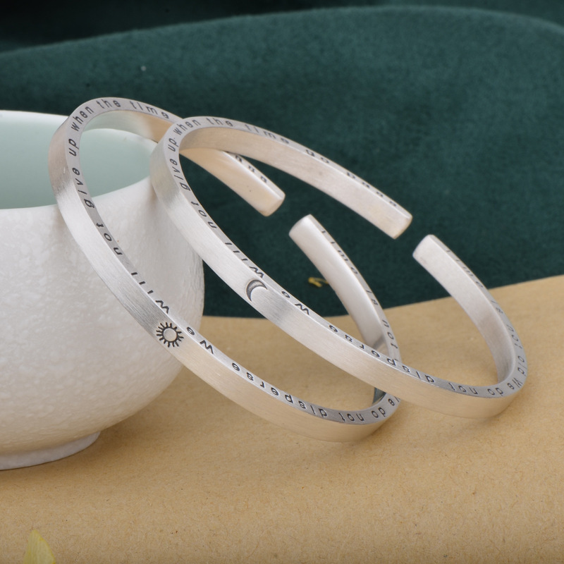 足银手镯女s999日月星辰情侣手链一对简约开口可调节复古百搭饰品