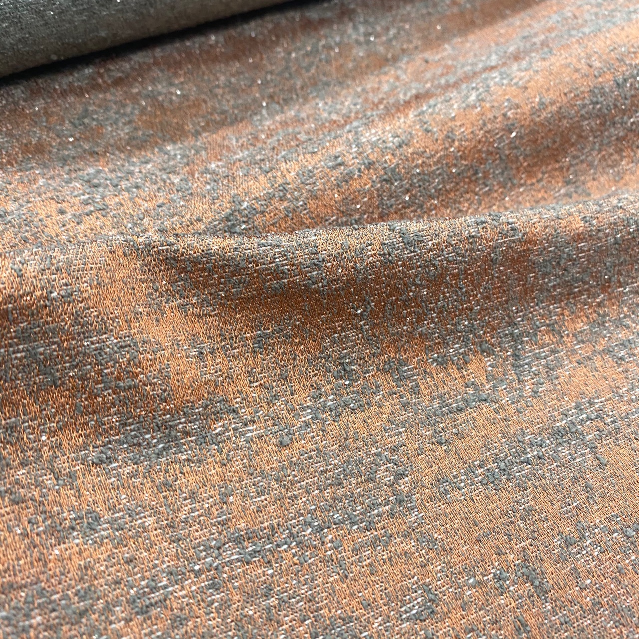 银丝雪尼尔窗帘布料竹节雪尼尔软包面料白色隐约银丝抱枕布宽幅布