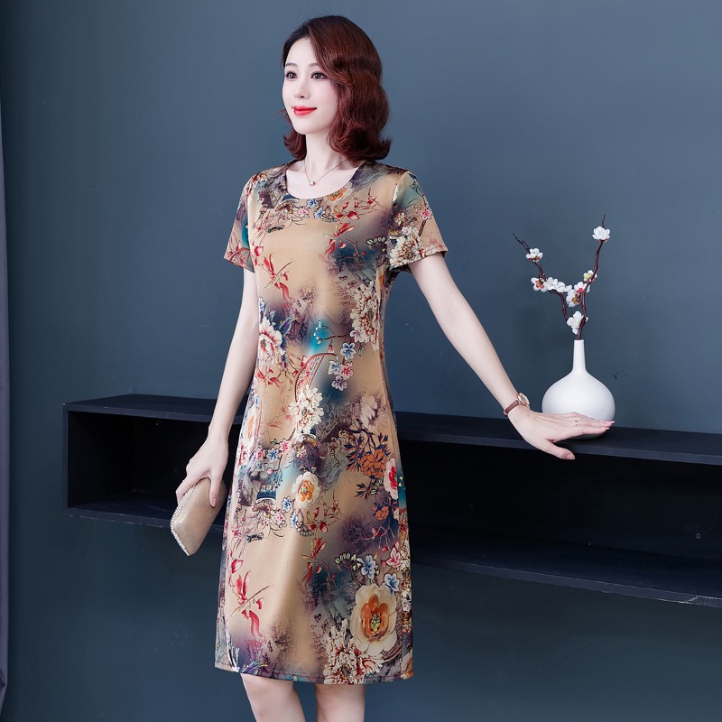 2023 New Middle-Aged Women's Summer Dress Middle-Aged and Elderly Women's Dress Short Sleeve Dress Slim Mid-Length Dress