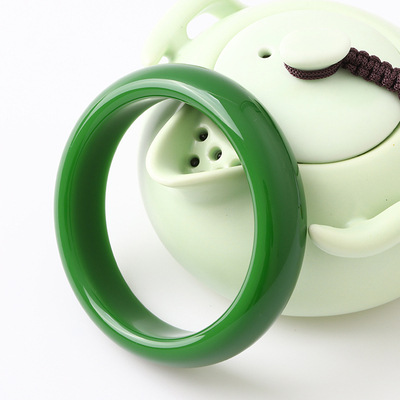 和田碧玉手镯菠菜绿玉石冰底满绿墨绿正圈贵妃圆条玉镯子女礼手镯