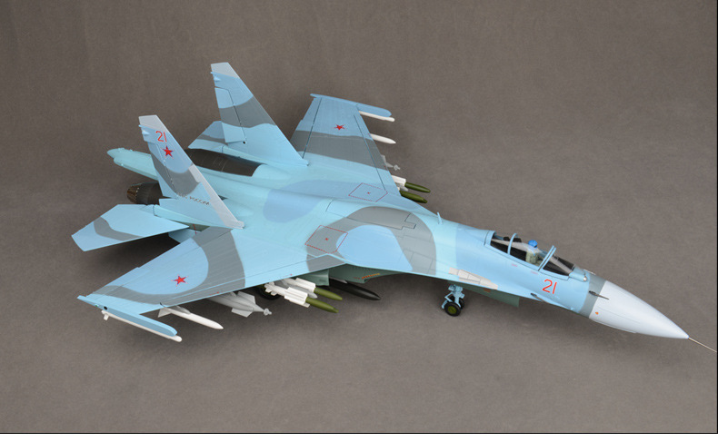 1:32仿真合金苏27重型战斗机军事模型迷彩款家居装饰送礼收藏摆件