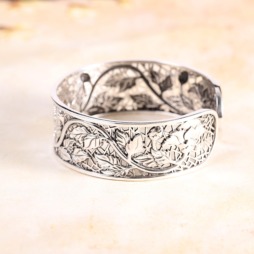 人品银品 s999银镂空雕刻牡丹花手镯 时尚复古女式手镯 源头厂货