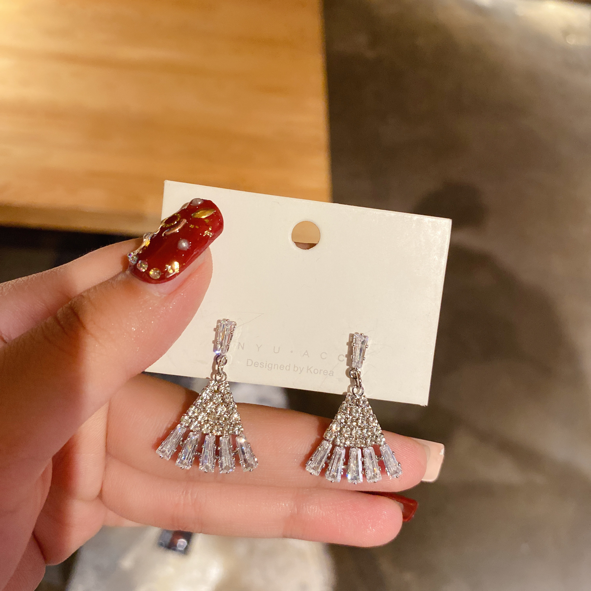 满钻锆石扇形耳钉女925银针韩国东大门2021年新款气质简约耳环潮