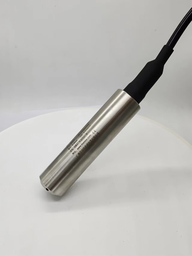 投入式液位变送器 高温防腐低功耗液位传感器rs-485 4-20ma 0-10v
