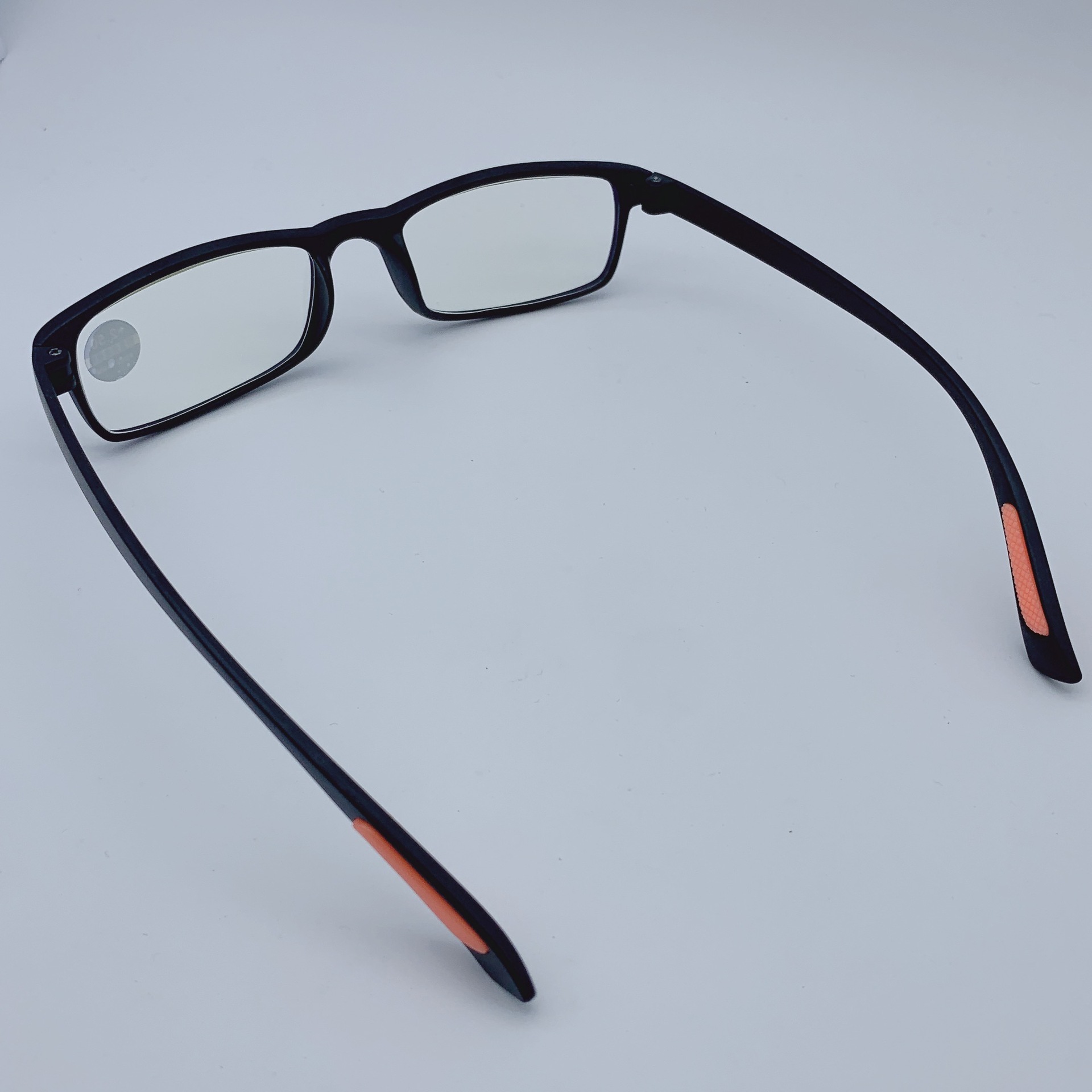 New Tr90 Little Red Dot Men and Women Presbyopic Glasses Ultra Light and Stylish Anti-Blue Light Presbyopic Glasses Stall Running Rivers and Lakes Glasses