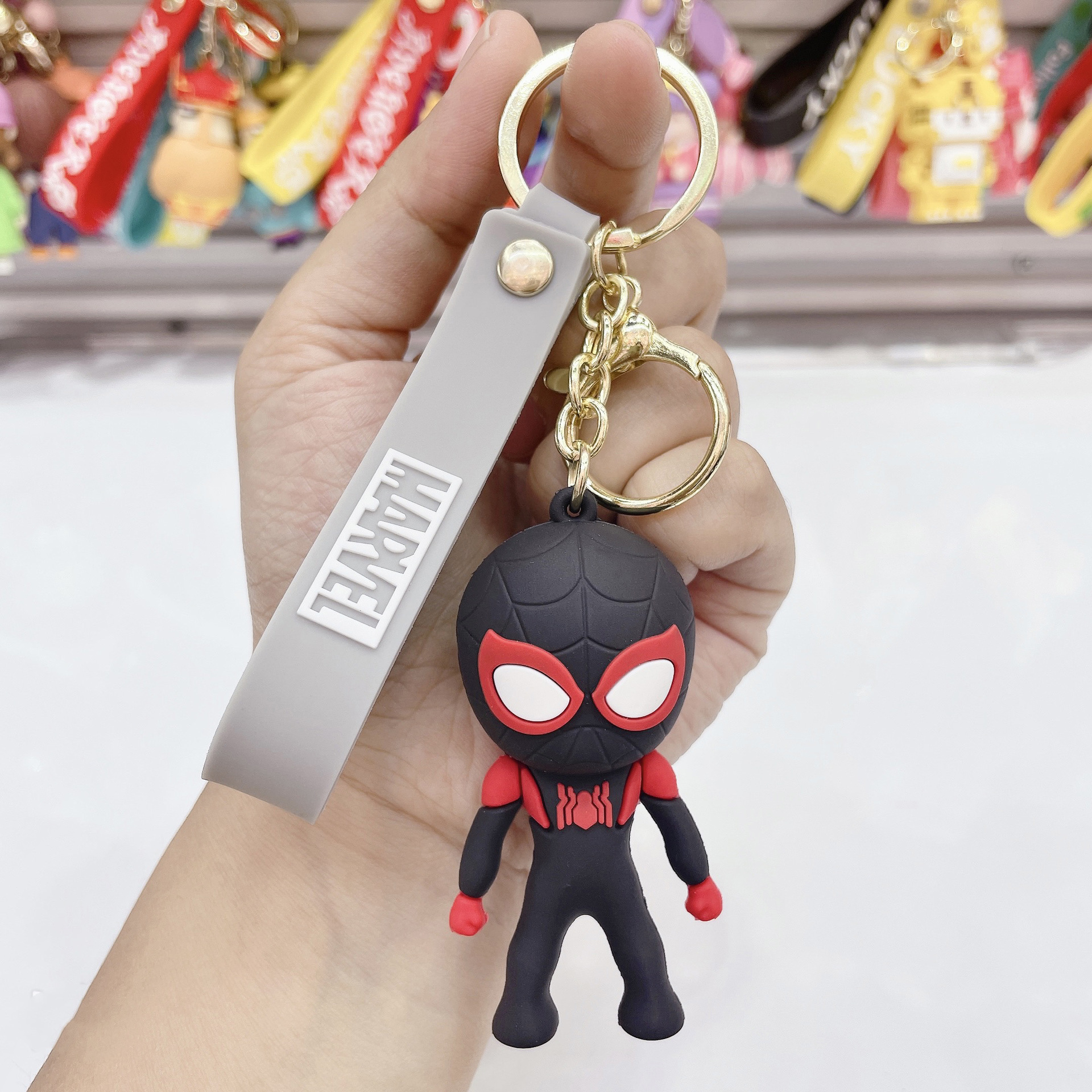 Creative Epoxy Spider-Man Doll Keychain Pendant Cartoon PVC Cars and Bags Hanging Ornament Keychain Wholesale